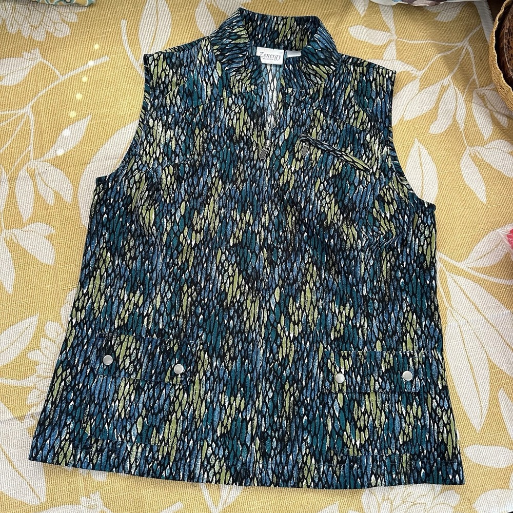 Zenergy by Chico's Vest Size 1 (US 8/M) Blue Green Scale Print Zip-Up Activewear